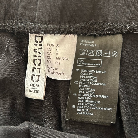 H&M Swing A-Line Mini Skirt - Picture 2 of 4